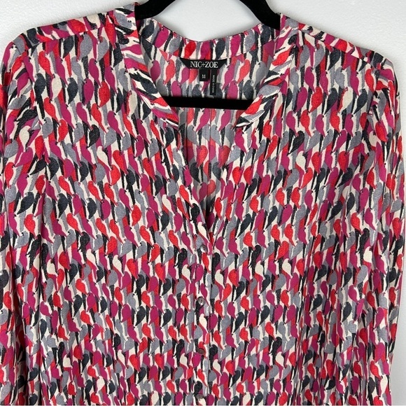 Nic + Zoe Bird Printed Long Sleeve Button Down Tunic Top Medium Red Grey - Picture 3 of 14